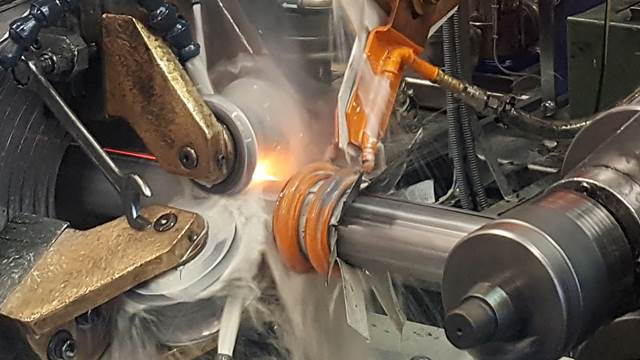 Induction welding process heating and forming steel pipe with ENRX equipment