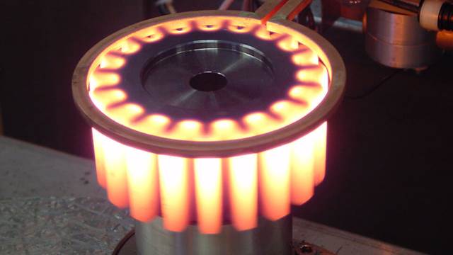 Induction hardening gears