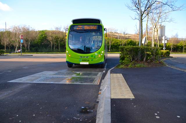 ENRX IPT Wirelessly charged electric buses set for Milton Keynes
