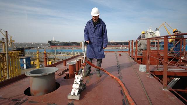 Induction heating is used for deck straightening