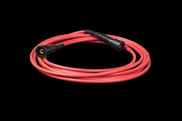 Cable calefactor rojo en espiral con conector para el sistema de calentamiento por inducción refrigerado por aire ENRX Ventac
