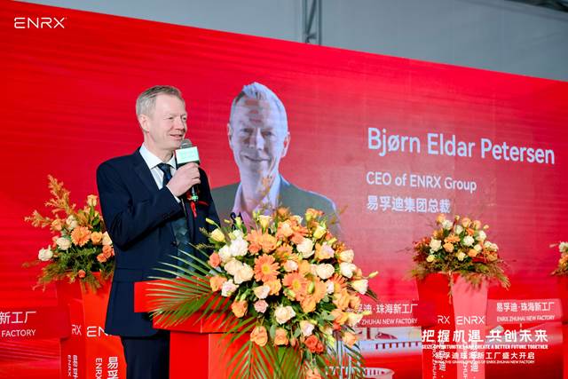 ENRX CEO Bjørn Eldar Petersen speaking on stage during the grand opening ceremony of the new ENRX factory in China.