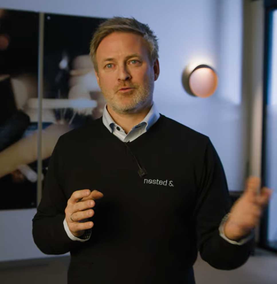 Jan Kristian Benestad, Chief Commercial Officer at Nøsted & AS, speaking about chain production and the partnership with ENRX.