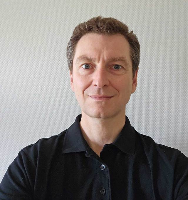 Vincent Roth, försäljningschef på ENRX, som ledde försäljningsarbetet för projektet med den avancerade induktionshärdningsmaskinen för en ledande tillverkare av jordbruksutrustning i Tyskland.