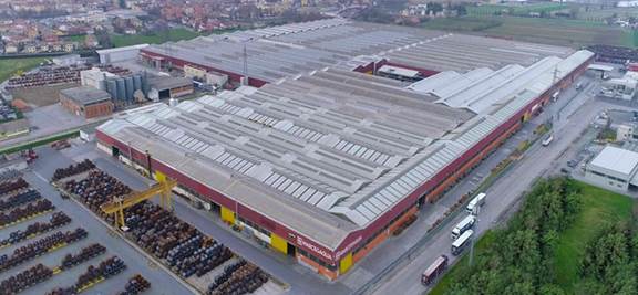 Aerial view of the Marcegaglia Casalmaggiore plant in Italy, where ENRX is delivering Weldac induction tube welding systems for steel production.